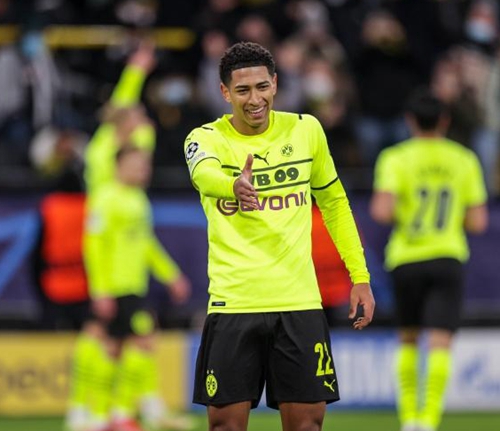 心阵容逐渐 心阵容逐渐