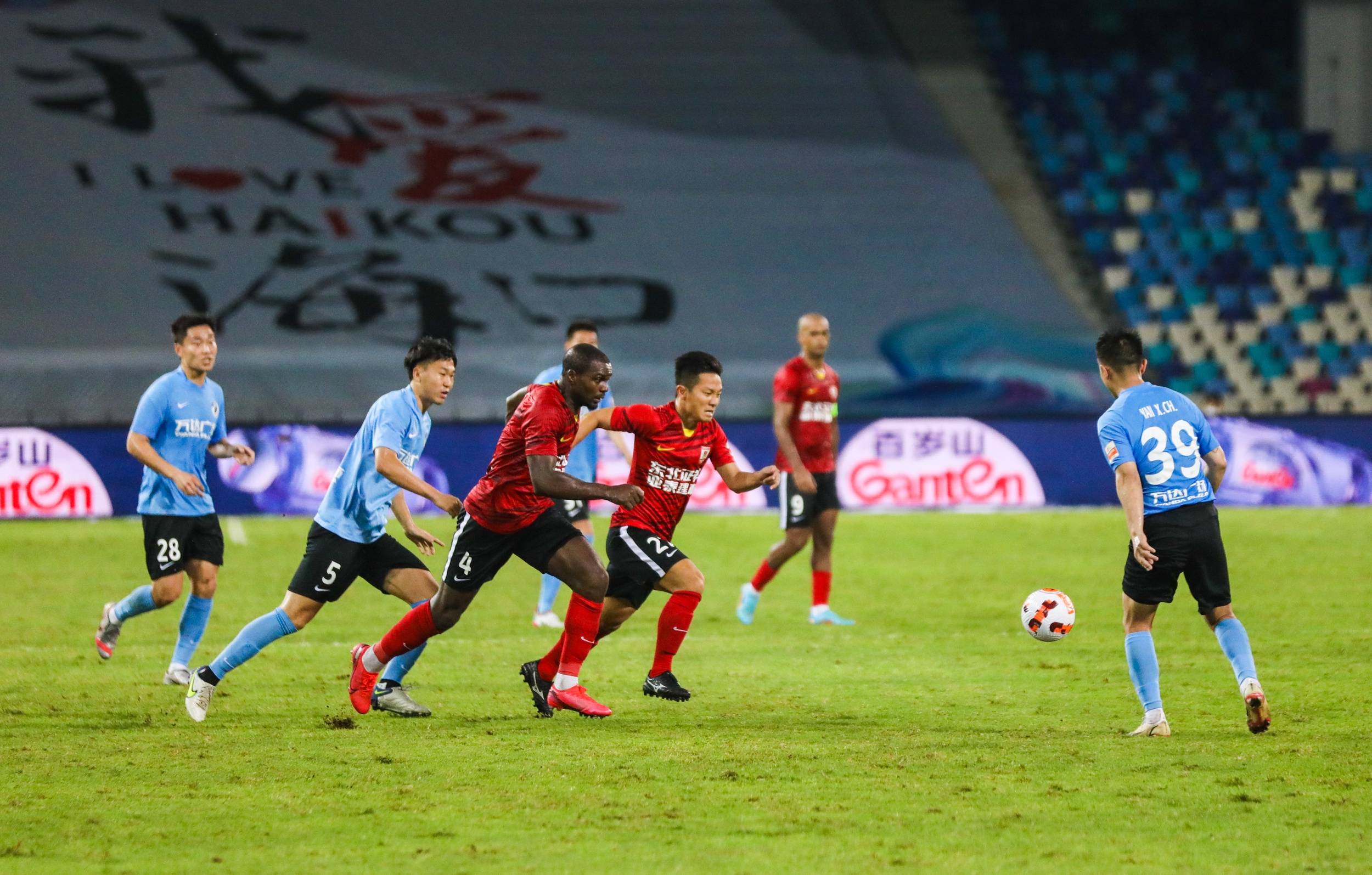 他仍然是那 他仍然是那