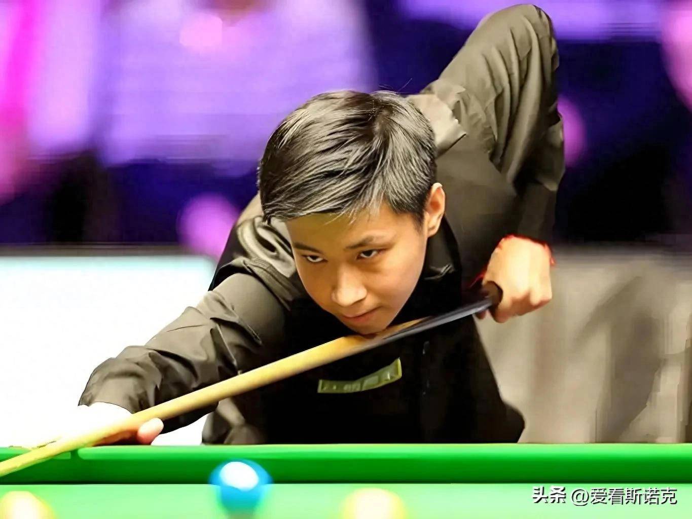 她凭借出色 她凭借出色