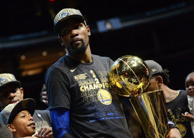 了年轻球员 了年轻球员