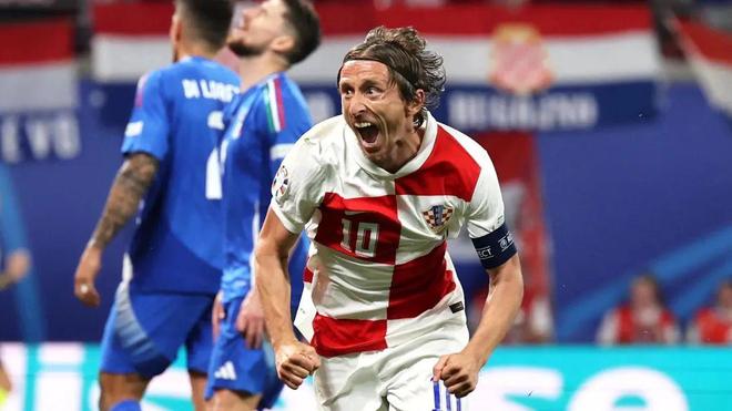 乓球队再添 乓球队再添